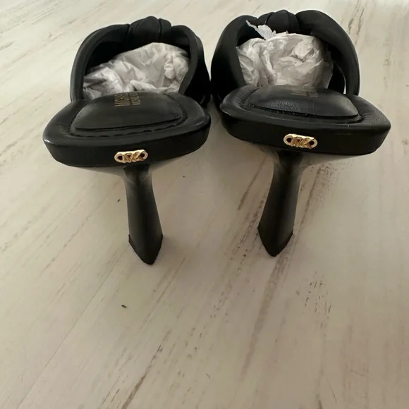 Michael Kors Elena Leather Sandal Black Kitten Heel with Elegant Knot Detail - Picture 4 of 11